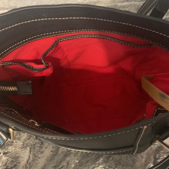 DOONEY & BOURKE black handbag - Picture 4 of 4